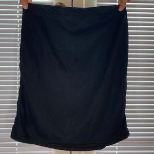 Black ribbed skirt